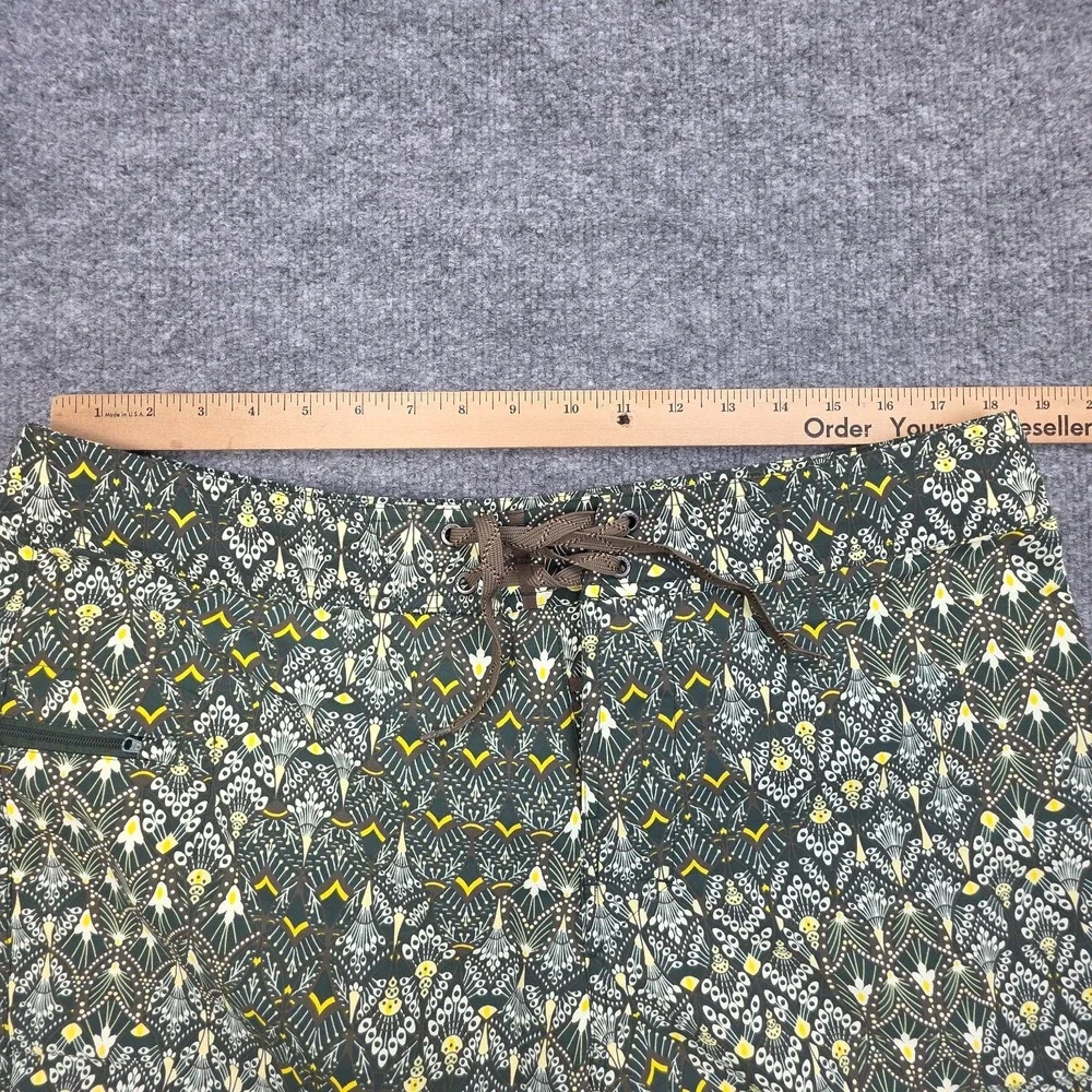 Patagonia Mens Wayfarer Boardshorts 36 Green Floral Swim Shorts Unlined